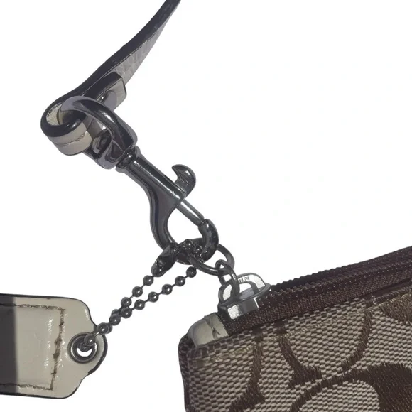 Coach Wristlet Coin Purse Cream and Brown Canvas - Picture 3 of 10